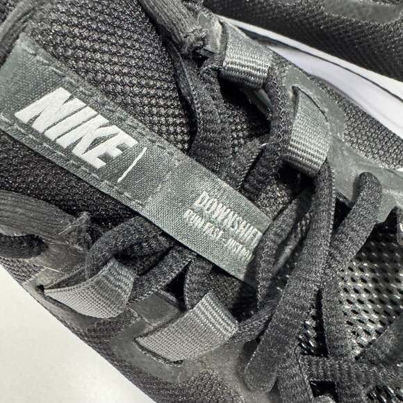 Nike Women's Downshifter Running Shoe Athletic Sneaker Size 8.5 - Picture 3 of 6